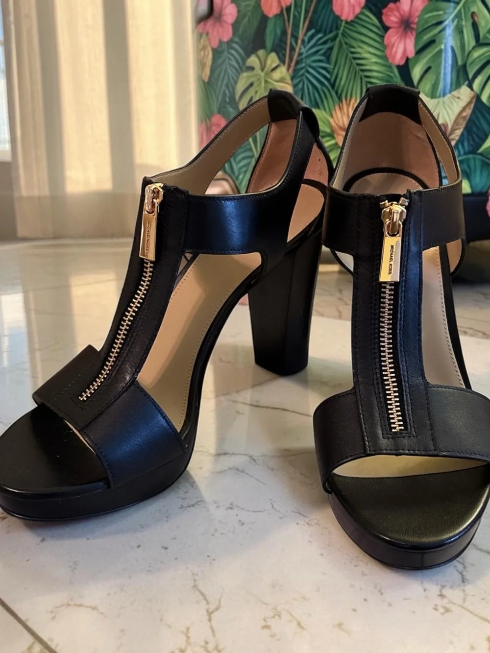 Michael Kors elegant black